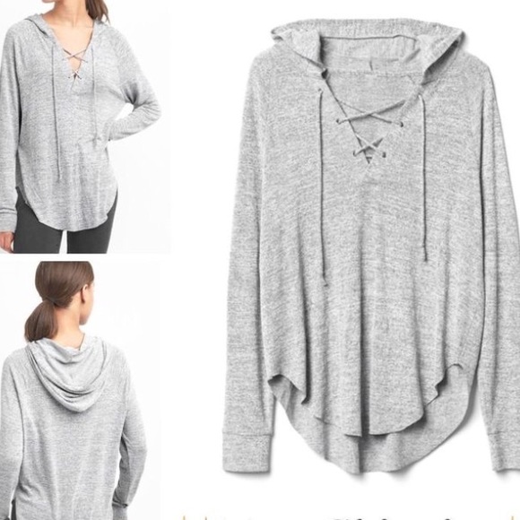 GAP Tops - ‼️$10 Closet sale‼️ Gap Soft-spun Hoodie